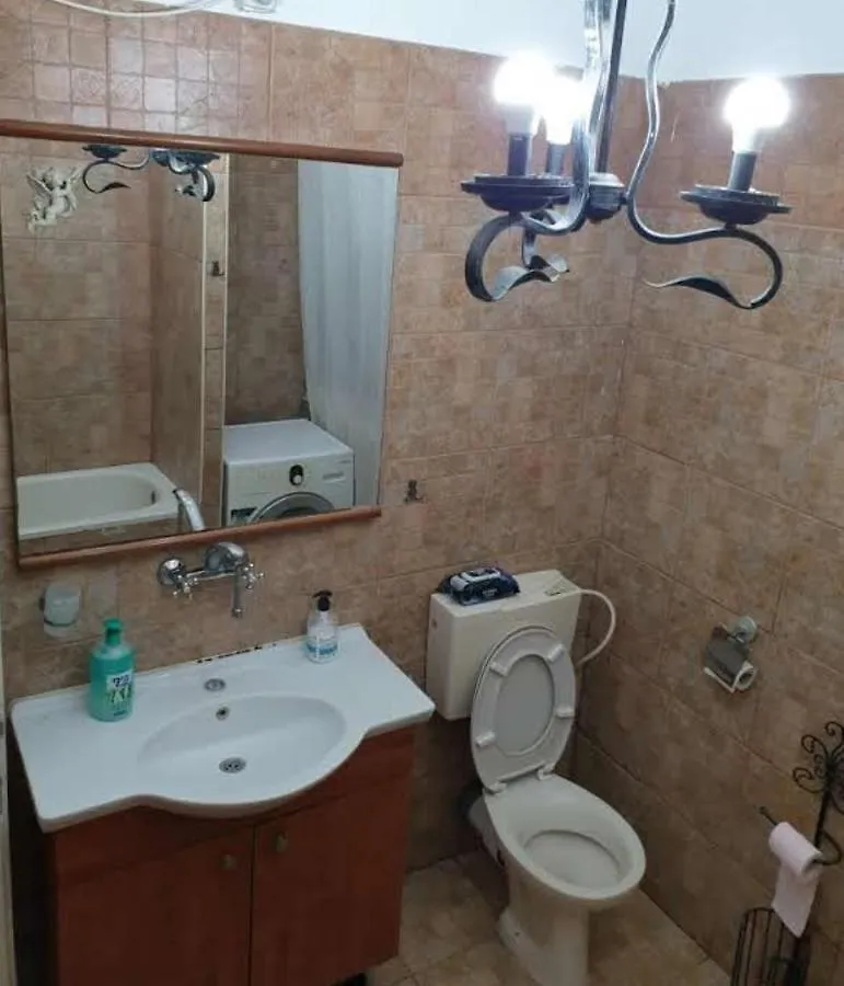 Apartment 4 Rooms נוה שאנן Haifa Israel