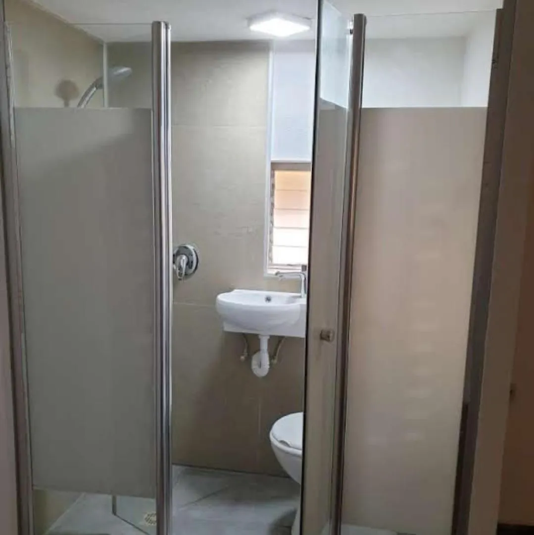 Apartment 4 Rooms נוה שאנן Haifa