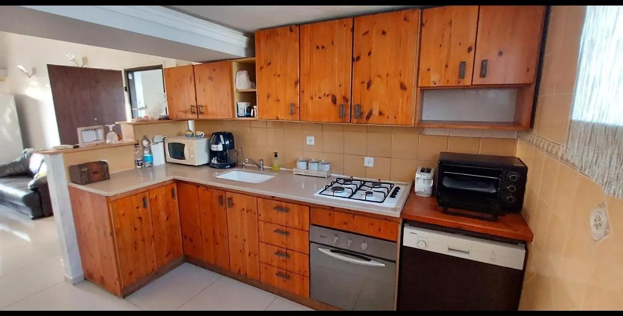 חיפה Apartment 4 Rooms נוה שאנן