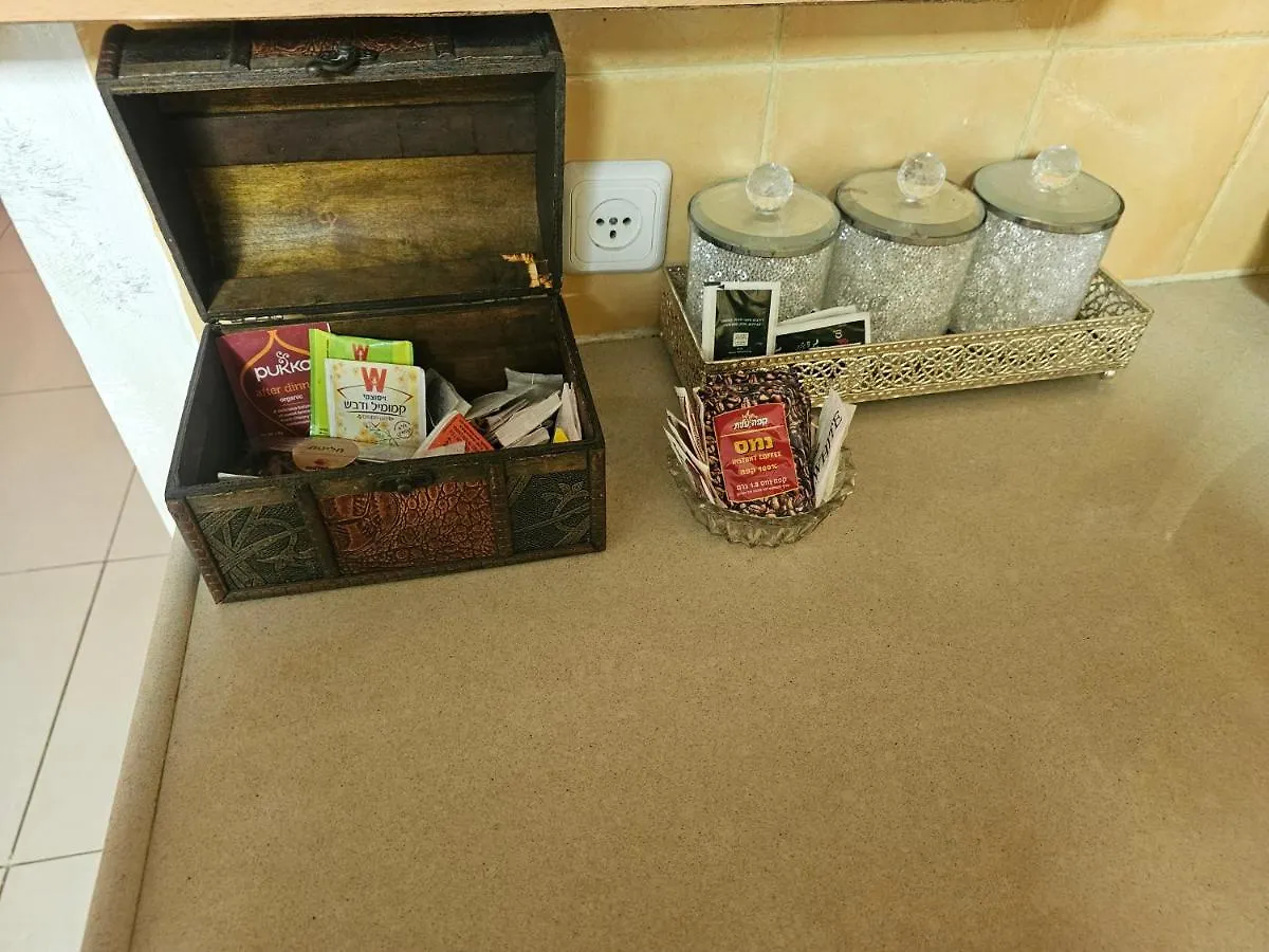 חיפה Apartment 4 Rooms נוה שאנן